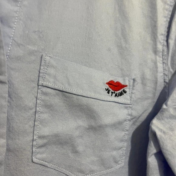 Banana Republic Quinn Boy Fit Blue Button down Je T'aime shirt S - Picture 2 of 7
